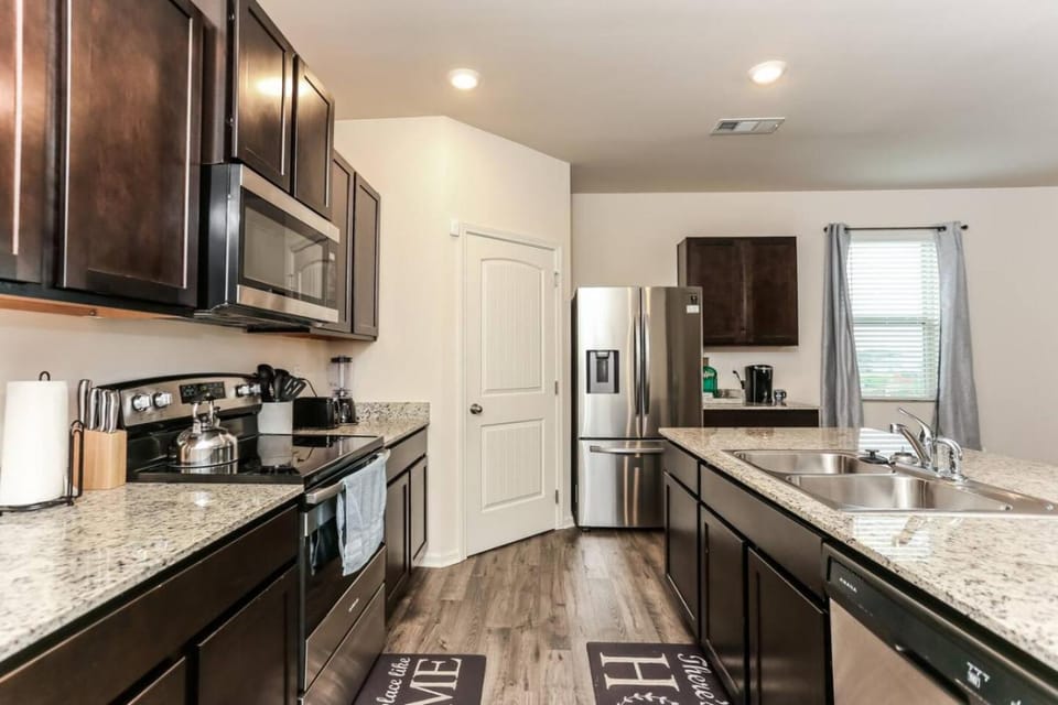 Hartsfield Dream Escape House in Union City