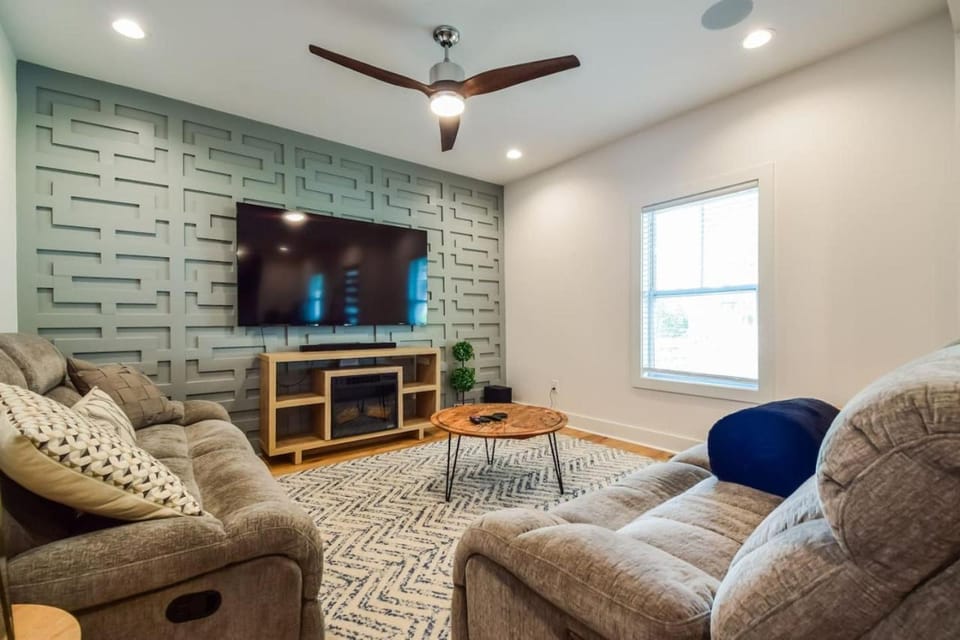 Kirkwood Escape House in Atlanta