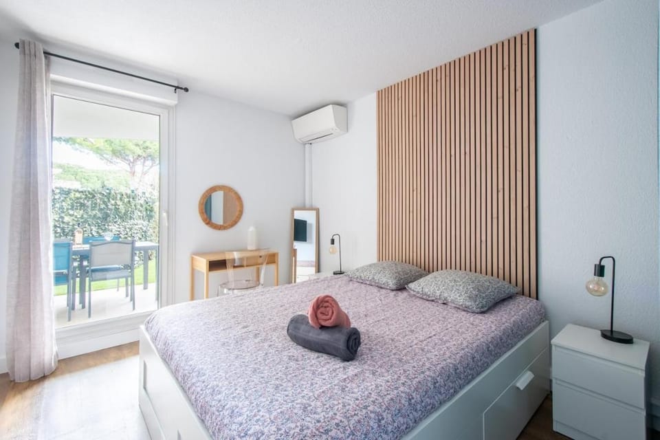 Golf & Lac Ponant grand 70m2 Clim Box Velos, Calme Apartment in La Grande-Motte