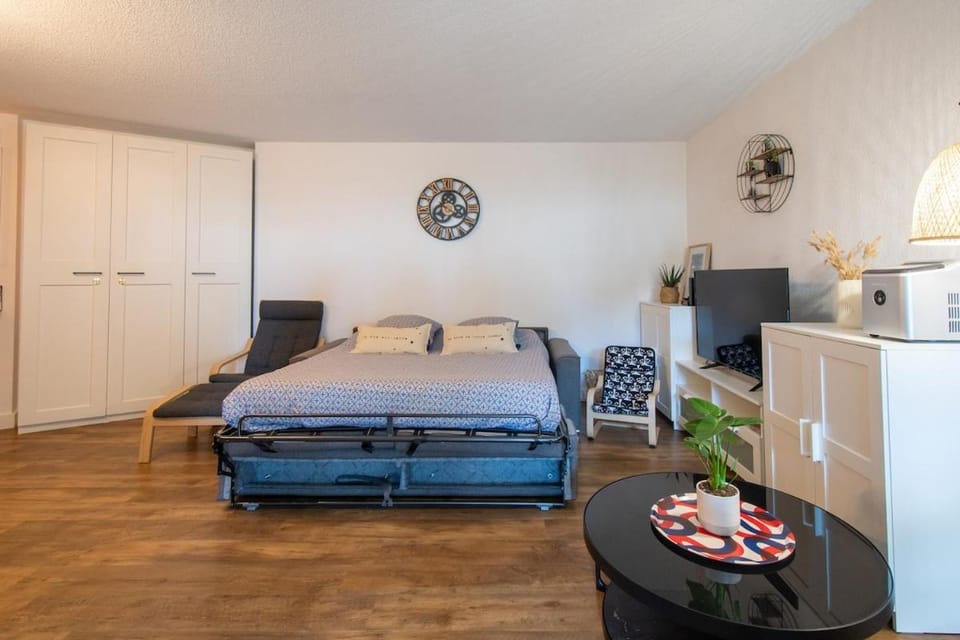 Golf & Lac Ponant grand 70m2 Clim Box Velos, Calme Apartment in La Grande-Motte