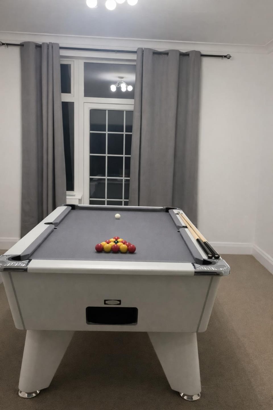 Heaton Park Free Parking Villa in Prestwich