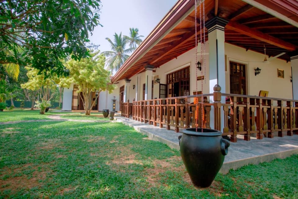 Villa Silent Harbour Bed and Breakfast in Southern Province