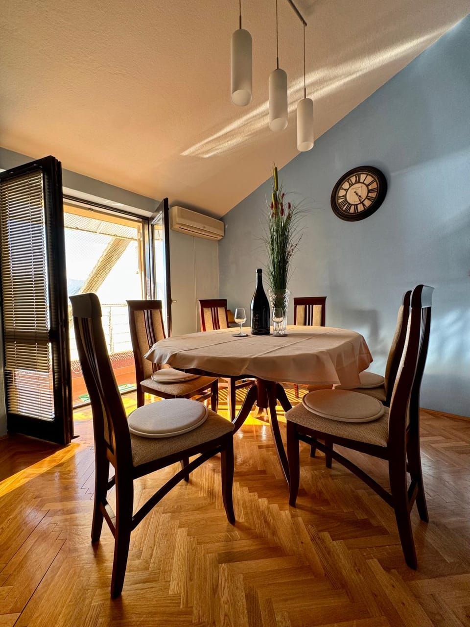 Seating area
