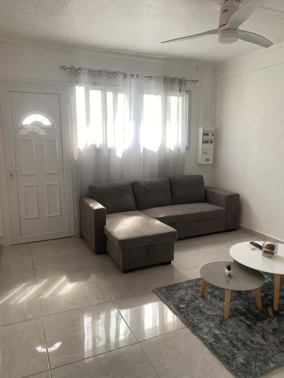 Le Temps d une Escale Apartment in Leeward Islands