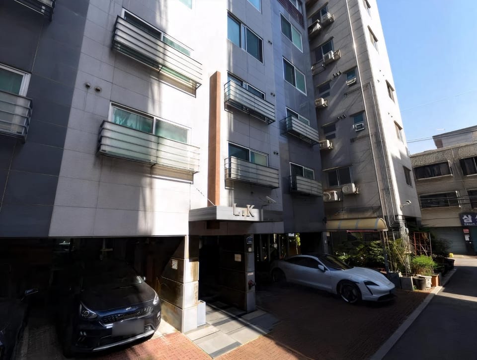 ZIGU Urban Gunja Apartment in Seoul
