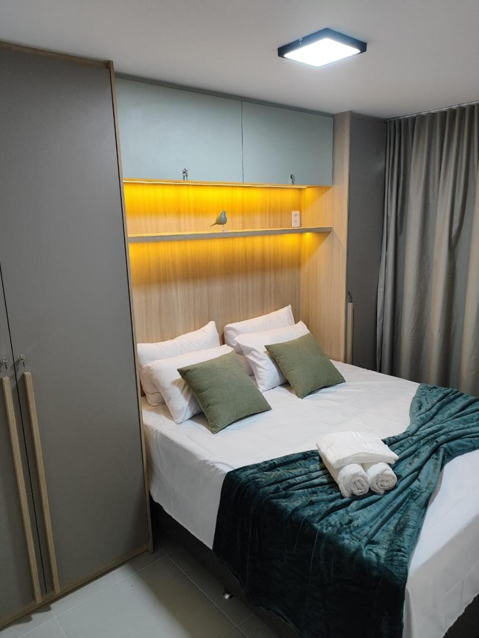 Bed, Photo of the whole room, Bedroom, wardrobe