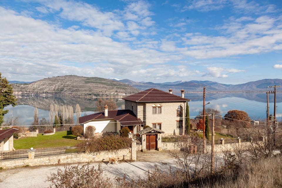 Day, Natural landscape, Lake view