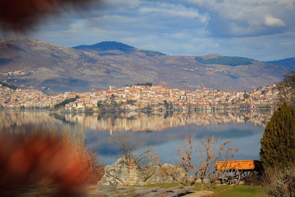 Day, Natural landscape, City view, Lake view, Mountain view
