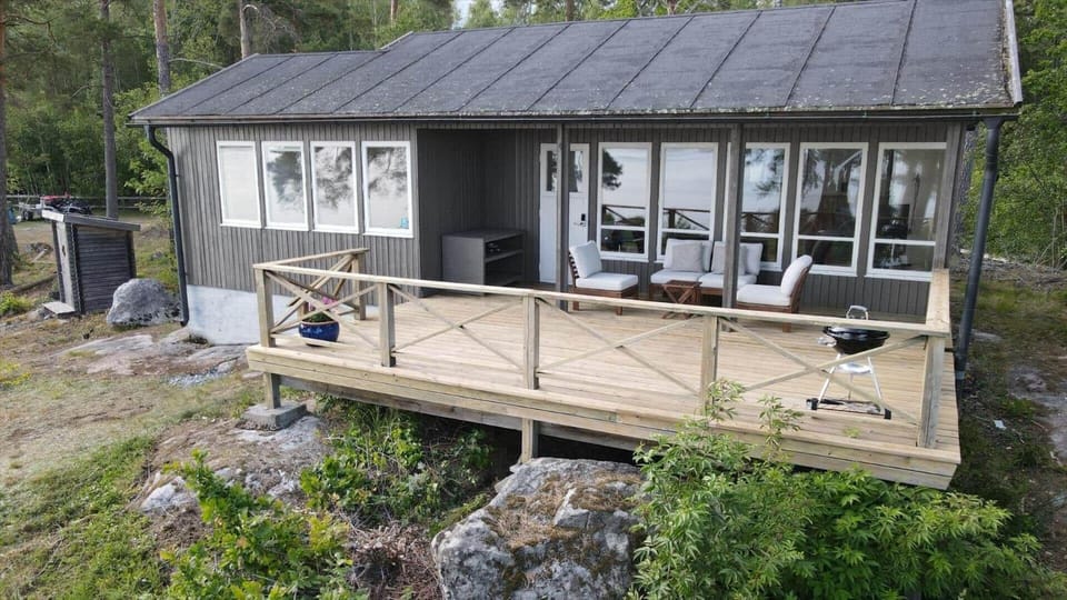 VMA945-Koeping-Avhulta-Gard-1 House in Sweden