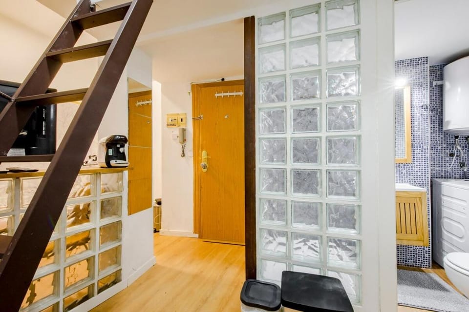 Private Apartment in La Latina Apartment in Centro