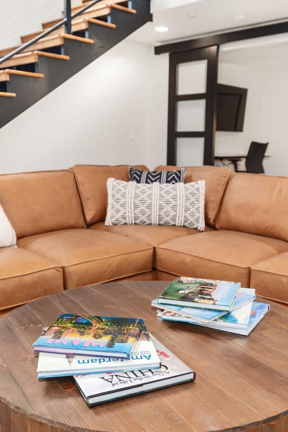 Urban Sanctuary Luxury Stay with Private Parking Apartment in Grand Rapids