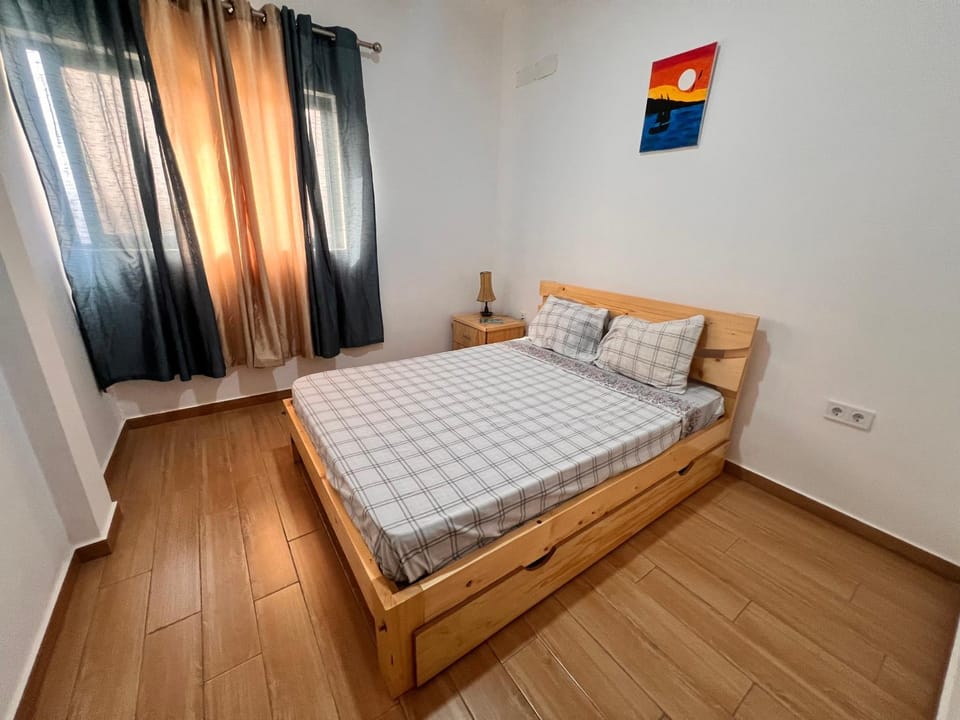 Sunset Serenity 2BR Home 5Min To The Beach Apartment in Praia