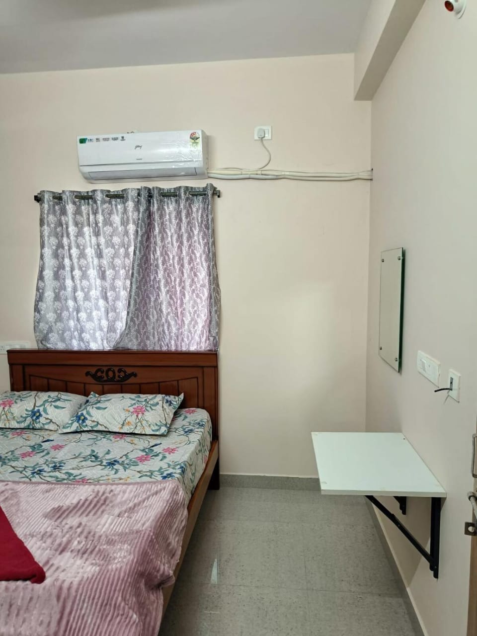 Basic 2 bhk near Infosys, Gachibowli House in Hyderabad