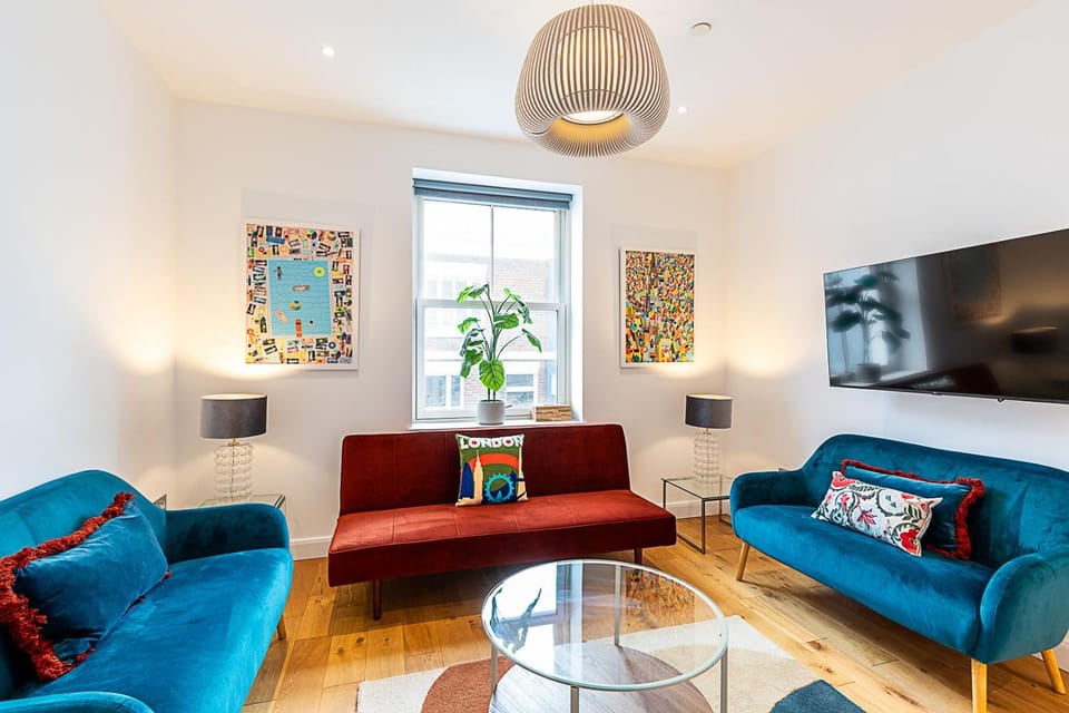 TV and multimedia, Living room, Seating area