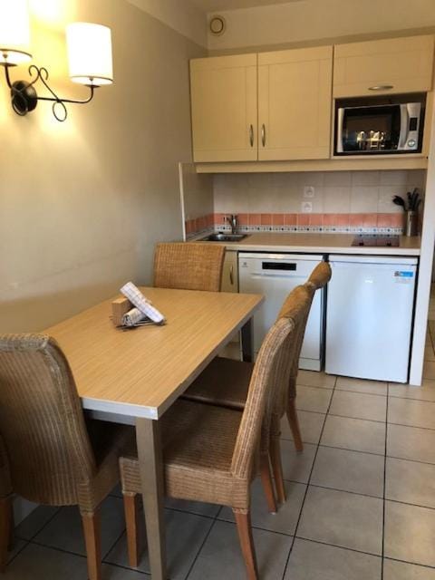 Héliotel Marine Apartment in Cagnes-sur-Mer