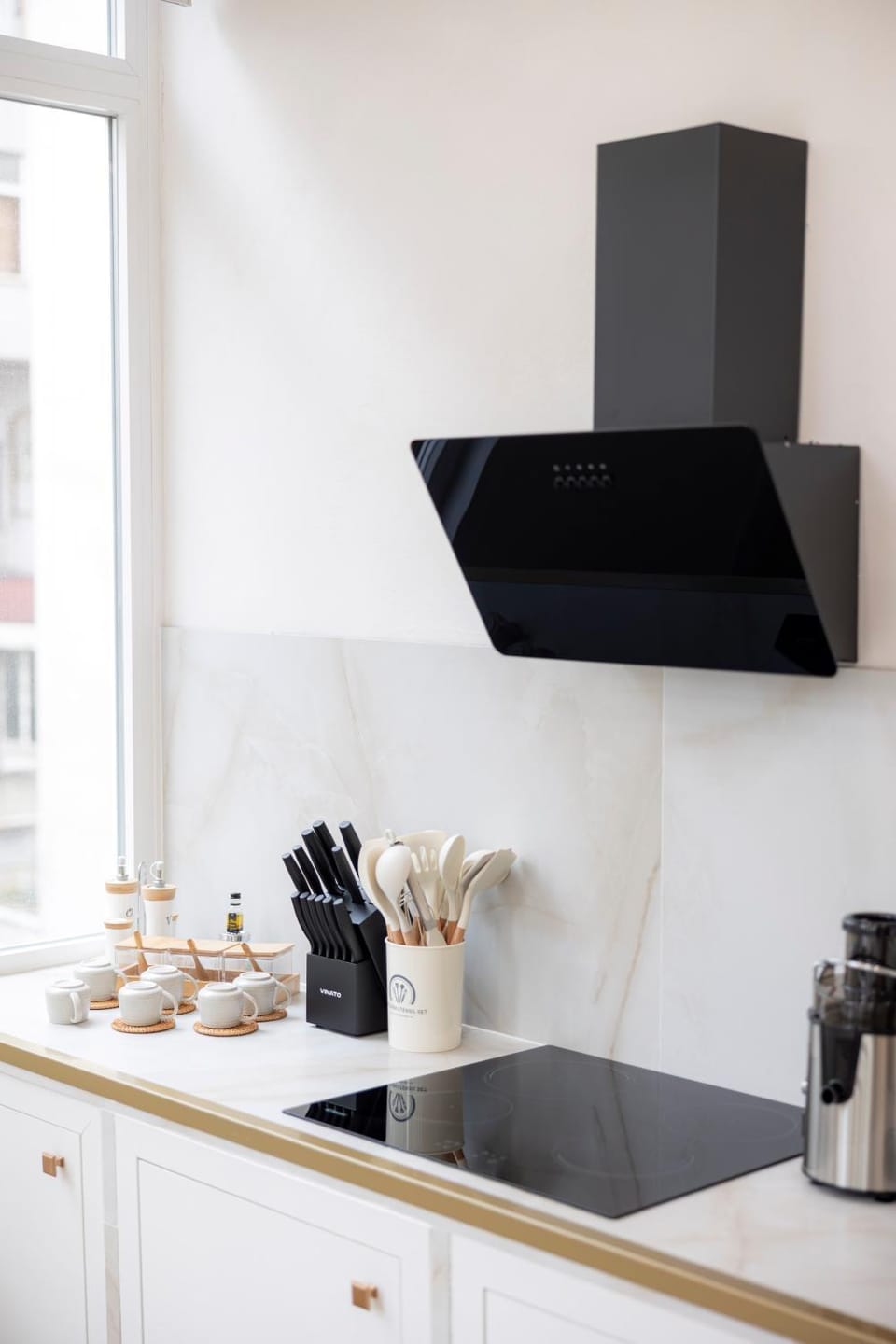 Coffee/tea facilities, Kitchen or kitchenette