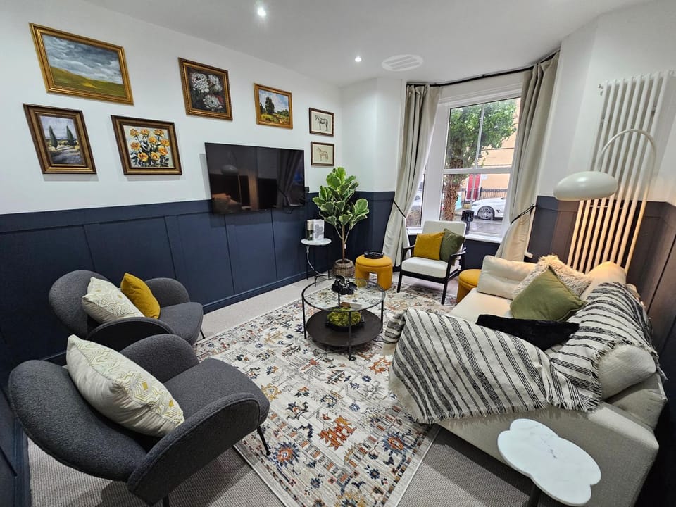 TV and multimedia, Living room