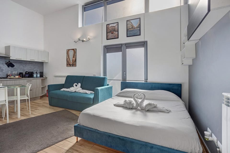 Property building, Living room, Bedroom