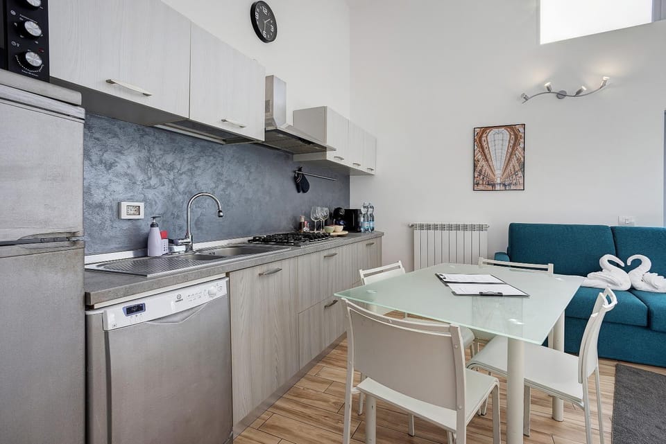 Kitchen or kitchenette, Living room
