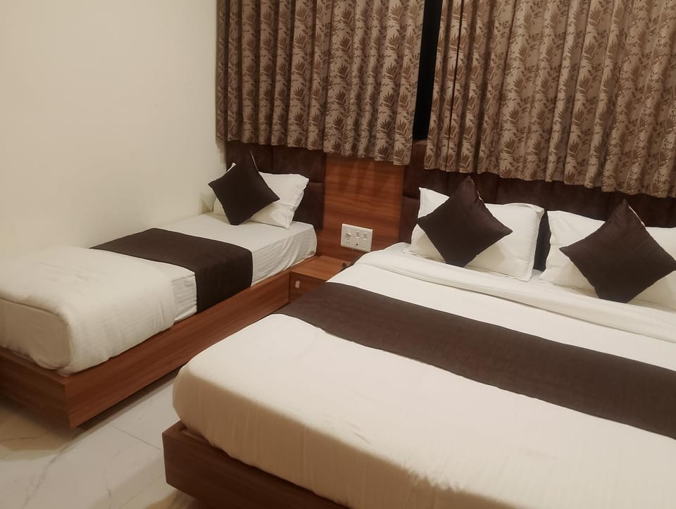 Hotel Sunlight Hotel in Ahmedabad