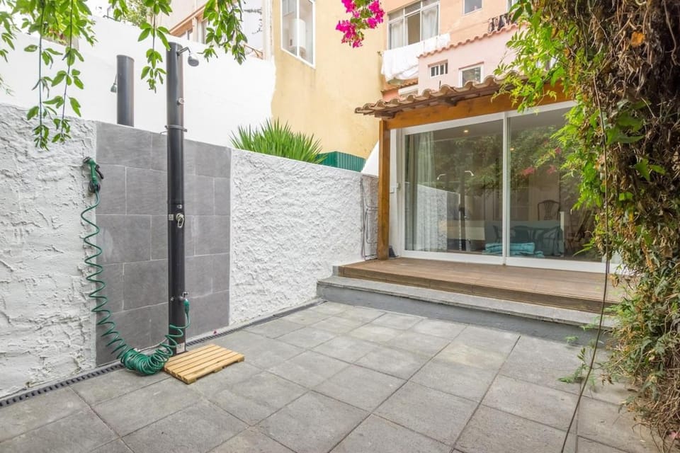Garden, Balcony/Terrace