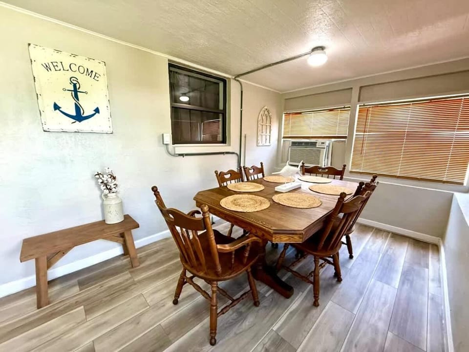 Relax Explore Boat Parking & Fenced yard House in Lecanto
