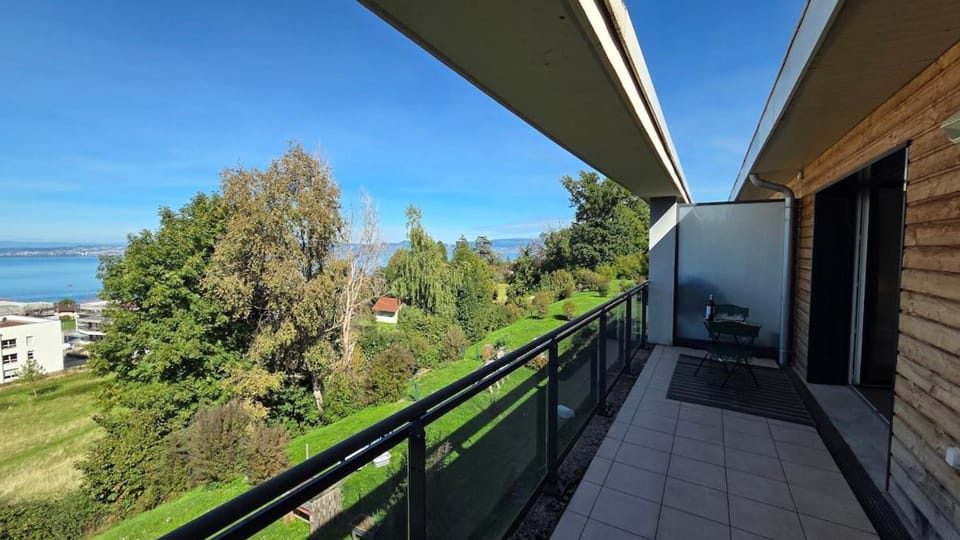 Property building, Day, Natural landscape, View (from property/room), Balcony/Terrace, Sea view