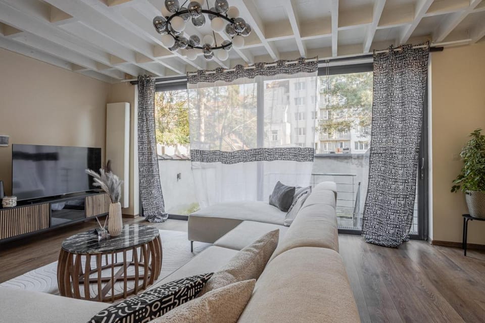 TV and multimedia, Living room