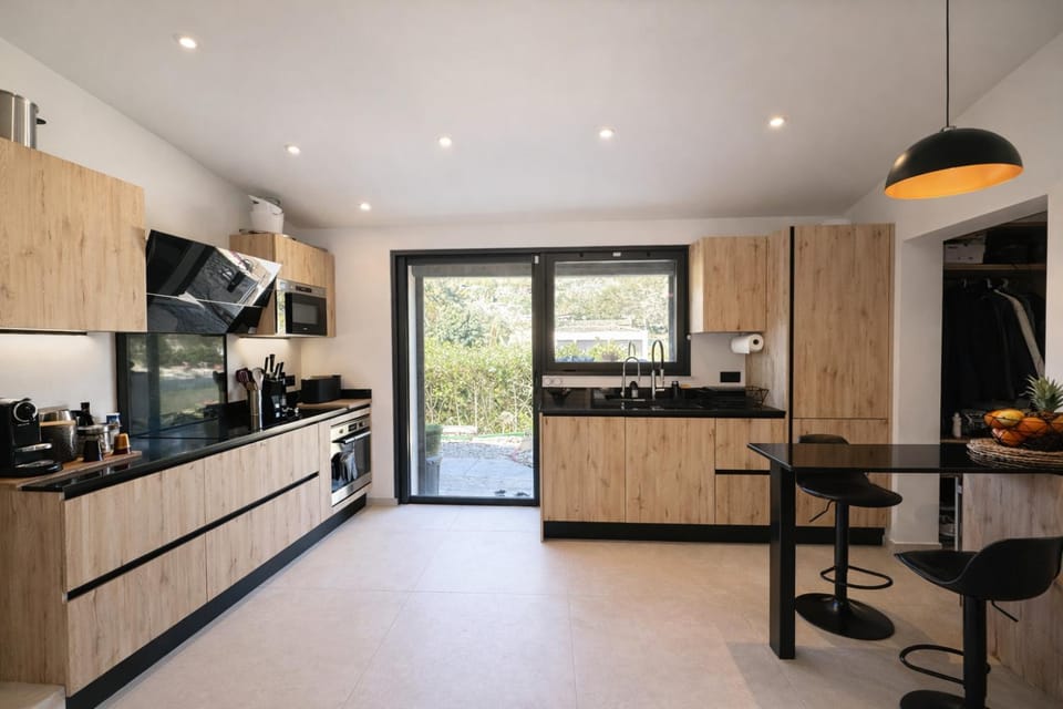 Kitchen or kitchenette, stove