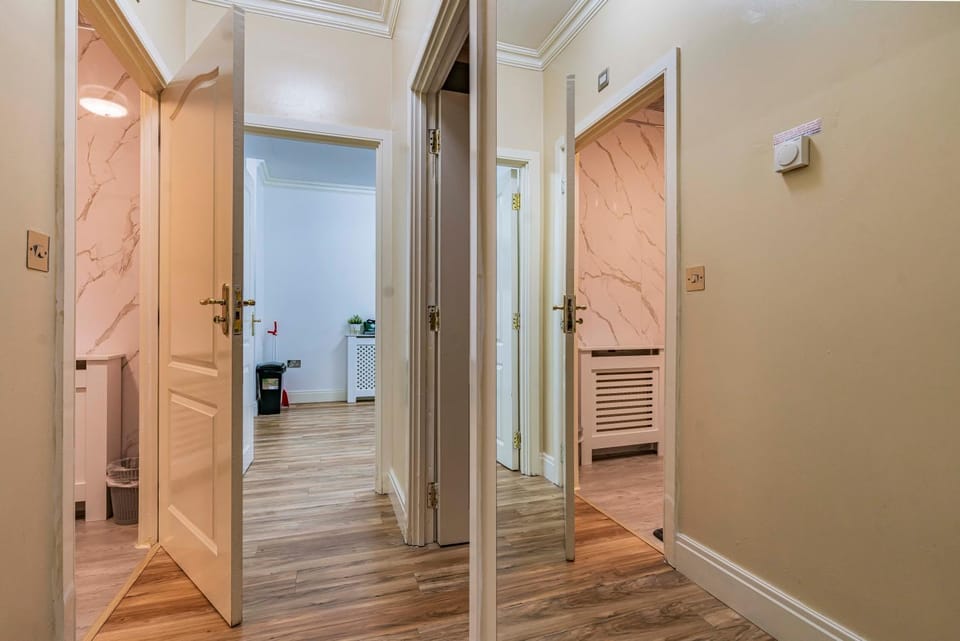 Old Market House, Manchester, Sleeps 6 Apartment in Manchester