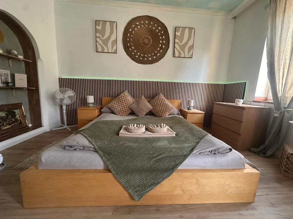 City Honor Nest Apartment in Linz