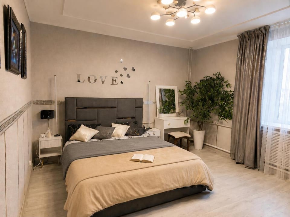 ул Жамбыла 151 Комфортная, стильная 3-х комнатная квартира Apartment in Kazakhstan