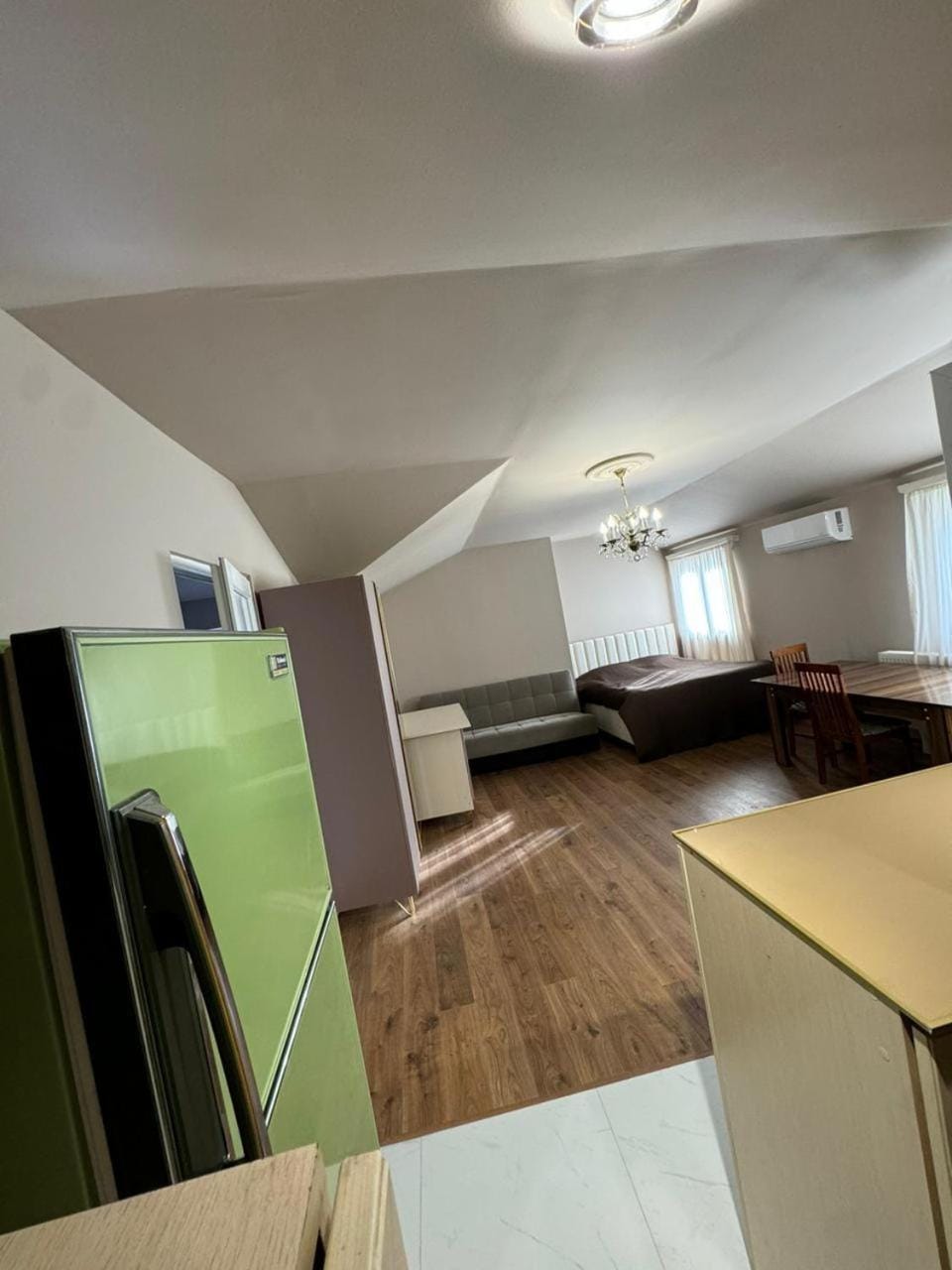 Kitchen or kitchenette, Living room, Seating area, oven