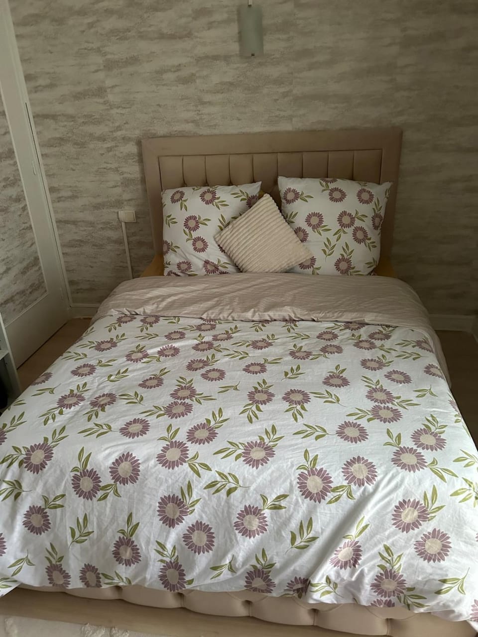 Appartement lumineux,3 chambres,proche de la gare Apartment in Le Mans