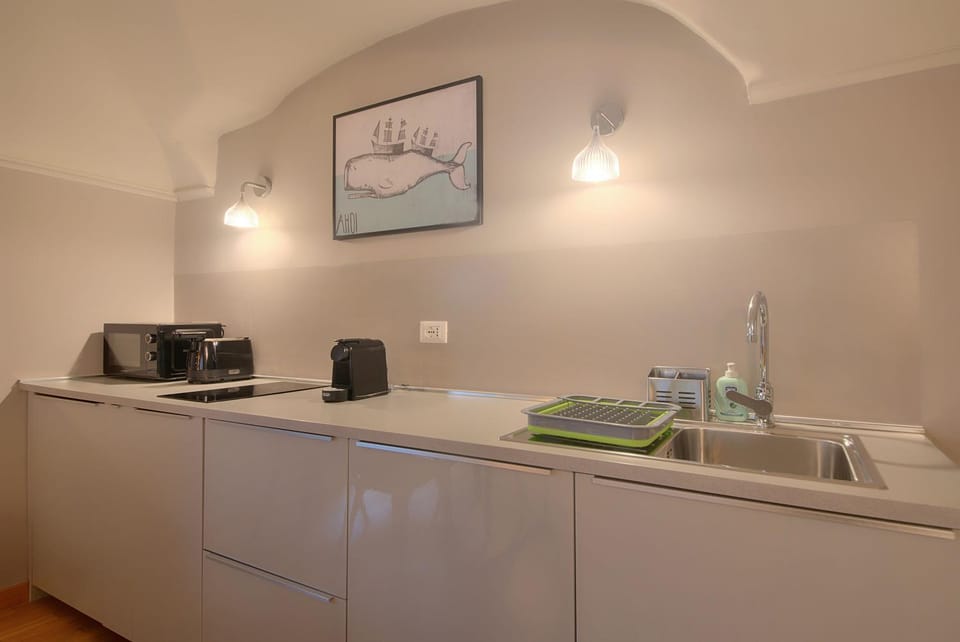 Coffee/tea facilities, Kitchen or kitchenette, toaster