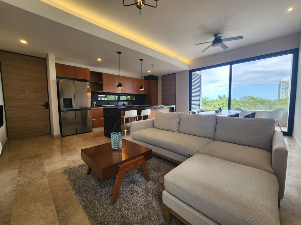 Infinity pool with panoramic view in Mérida Apartment in Merida