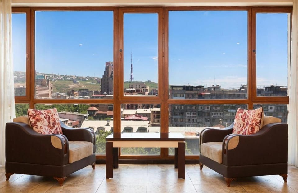 Super Central Apartments! New Building! Mashtots 33-1, Main Street! Apartment in Yerevan