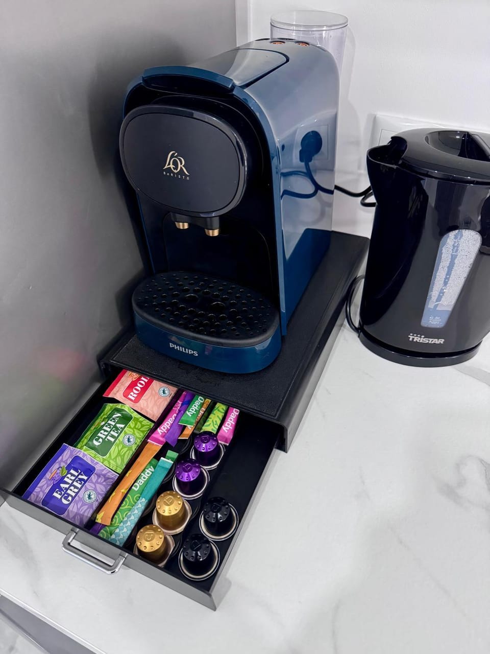 Coffee/tea facilities