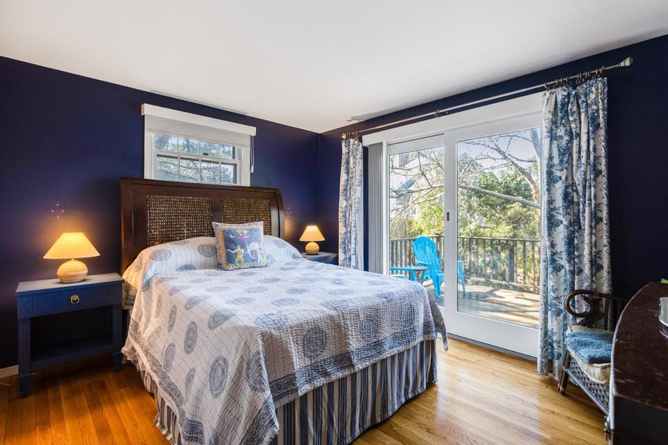 Lovers Lookout House in Chatham