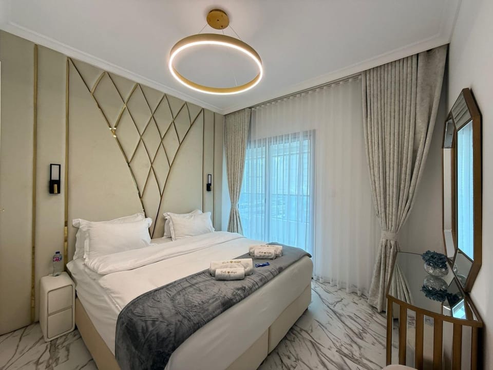 Luxury 1BDR in the heart of Marina Walk to Metro & Promenade #11 Apartment in Dubai