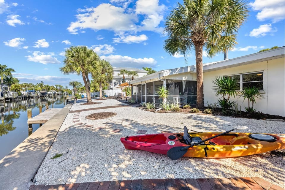 Siesta SunDaze - 5430 House in Siesta Beach