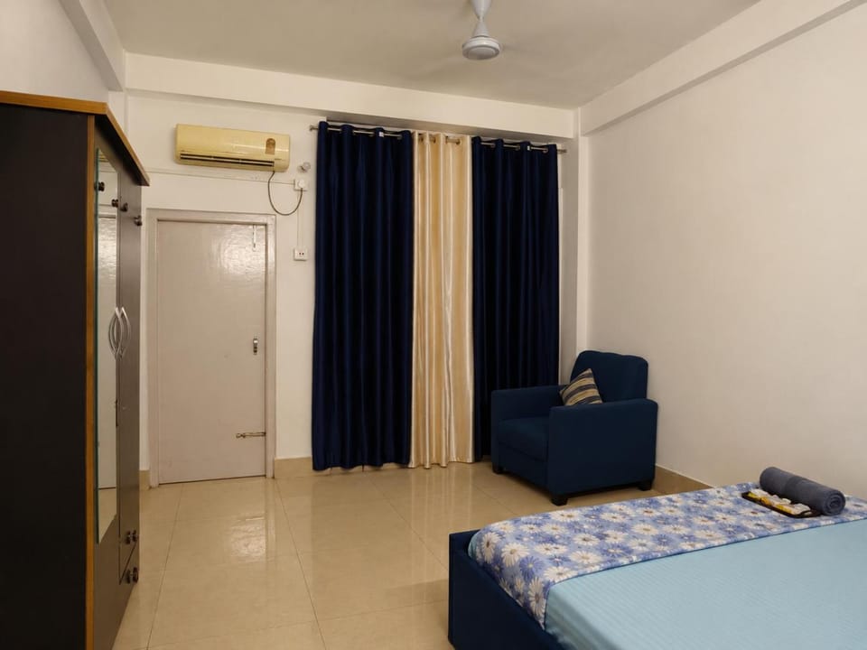 THE BLUE VELVET 2 BHK Staymoksha Apartment in India