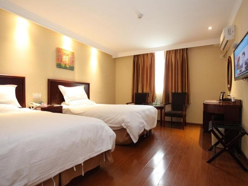 GreenTree Inn Jiangsu Zhenjiang Gaotie Wanda Square Express Hotel Hotel in Jiangsu