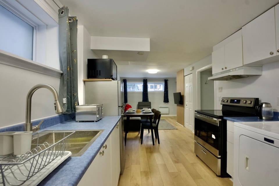 Kitchen or kitchenette, oven, stove, toaster