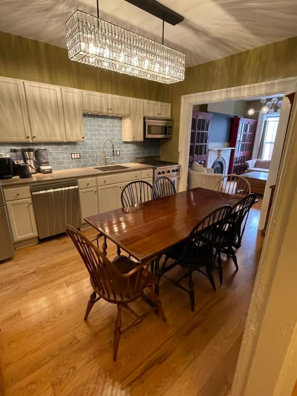 Downtown 3BR duplex full kitchen parking off i-787 House in Albany