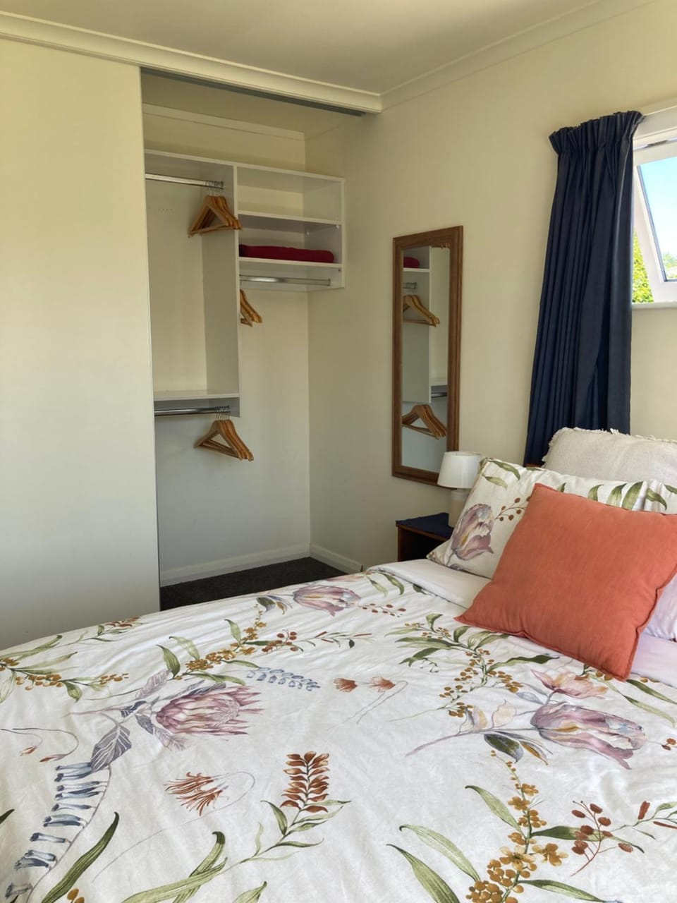 Bedroom, wardrobe
