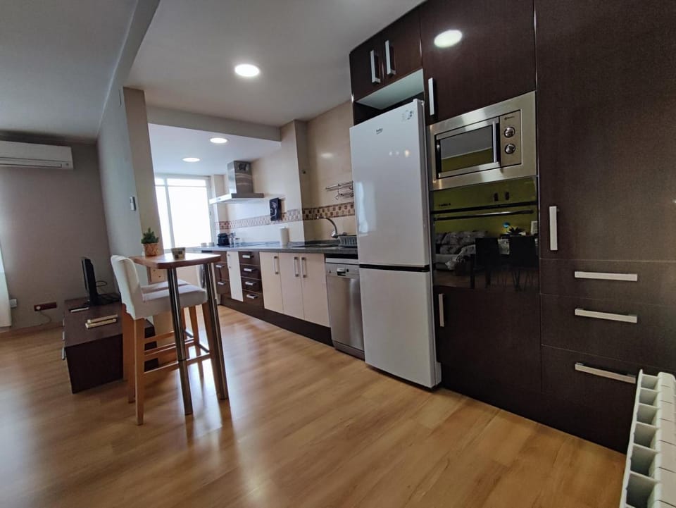 Kitchen or kitchenette, kitchen