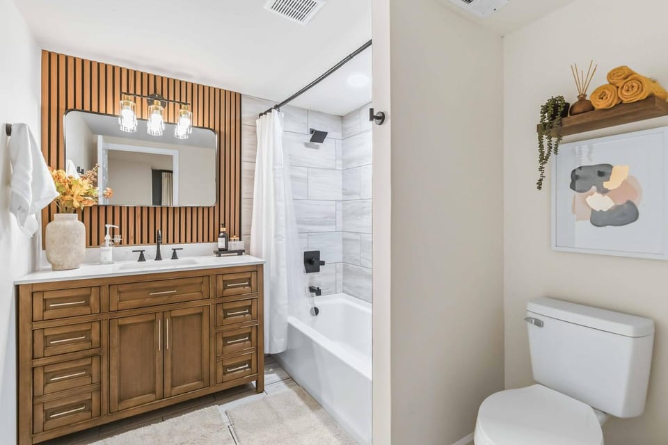 Toilet, Bathroom, Bath