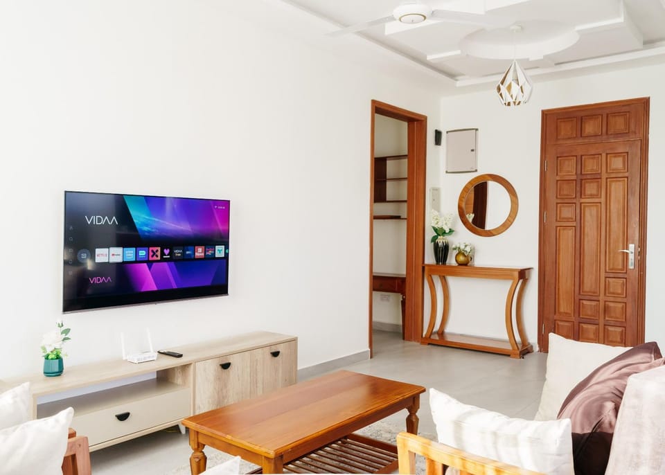 TV and multimedia, Seating area