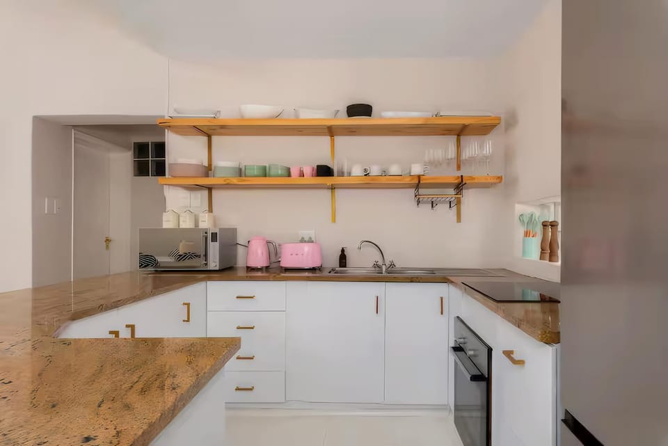 Kitchen or kitchenette, oven, stove
